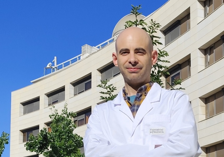 Ángel Sánchez Illana, investigador Juan de la Cierva en el Departament de Química Analítica de la Universitat de València.